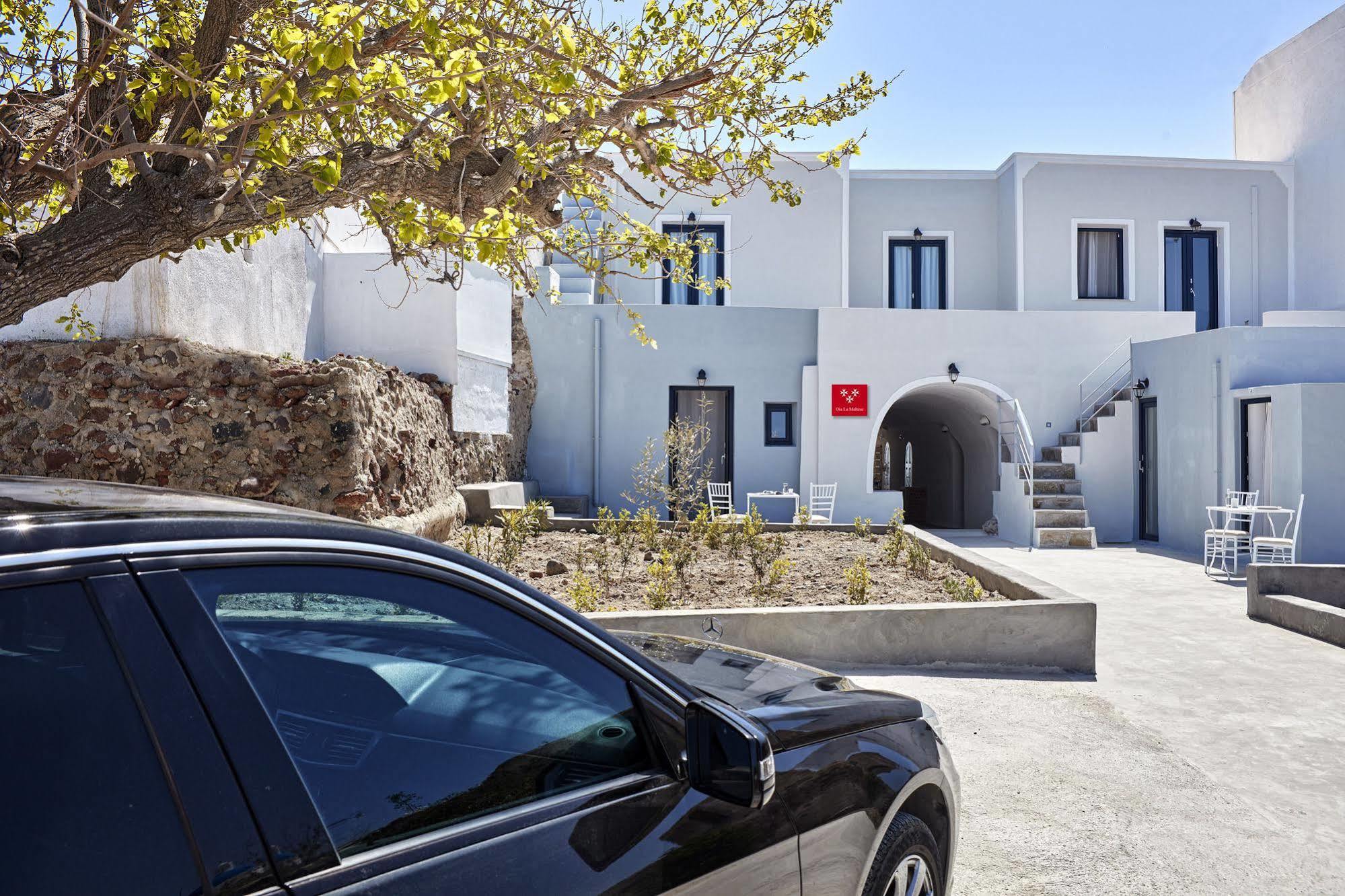 La Maltese Oia Luxury Suites Eksteriør billede